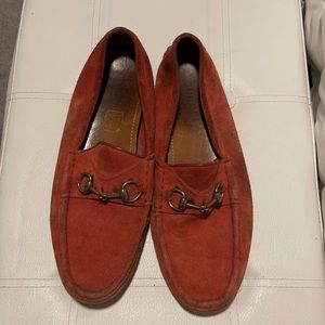 Men’s all suede Gucci horsebit rust colored loafers 11.5